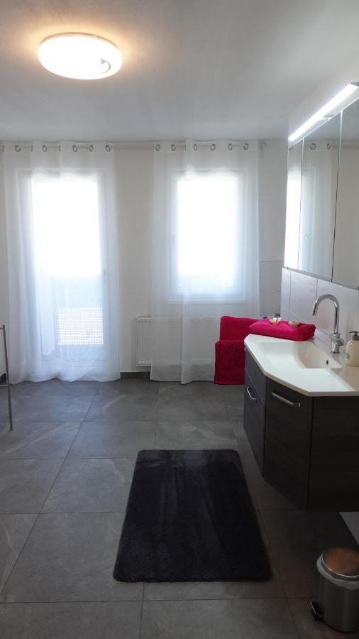 Joe'S Appartement Ebbs Kültér fotó